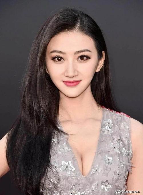 景甜澳门风云发骚视频,性感演绎引网友热议