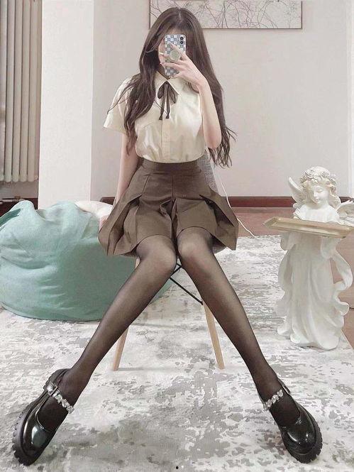 骚奶丝袜,骚奶风情，尽显女性魅力