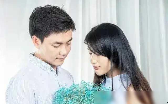 跟老公久别胜新婚