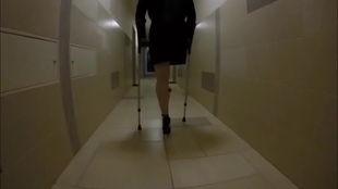 日本截肢女孩视频,日本视频展现励志人生